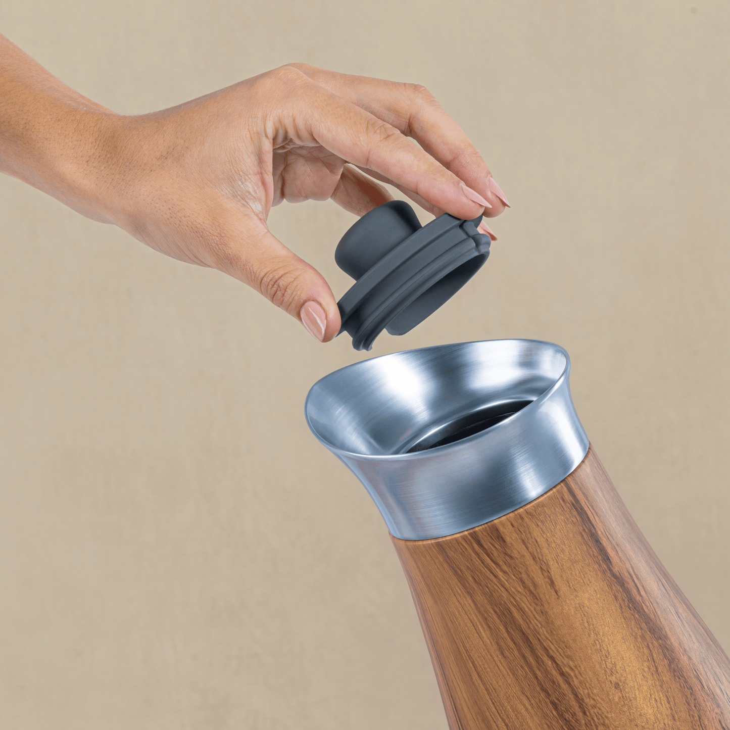 Carafe with Lid